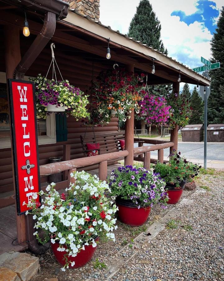 Three Bears Hotel